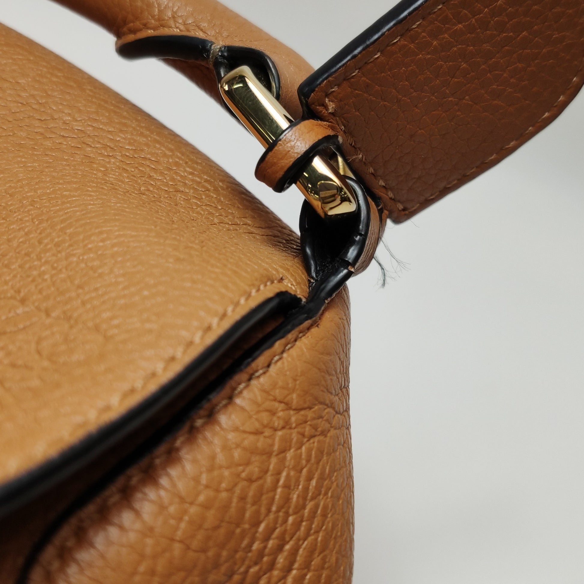 Loewe Puzzle Small Grained Caramel