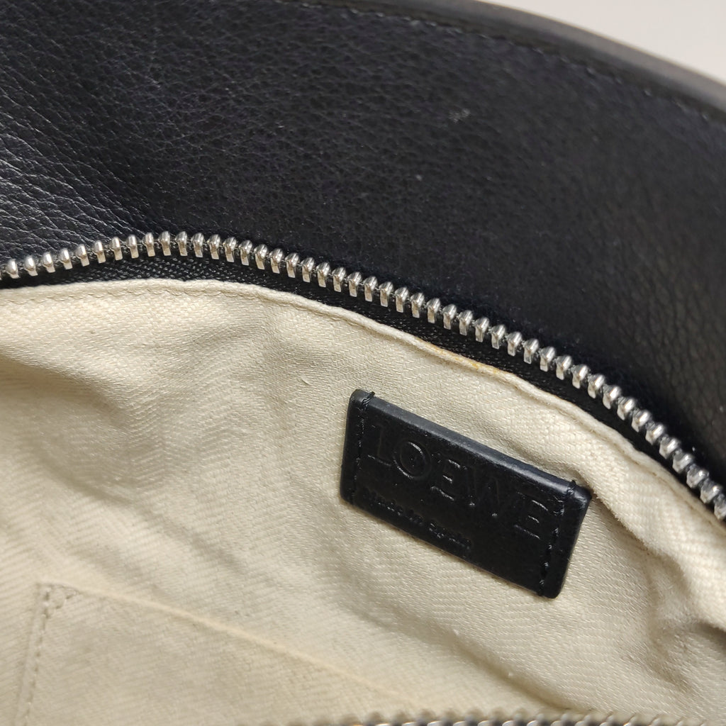 Loewe Puzzle Small Classic Calfskin Black SHW