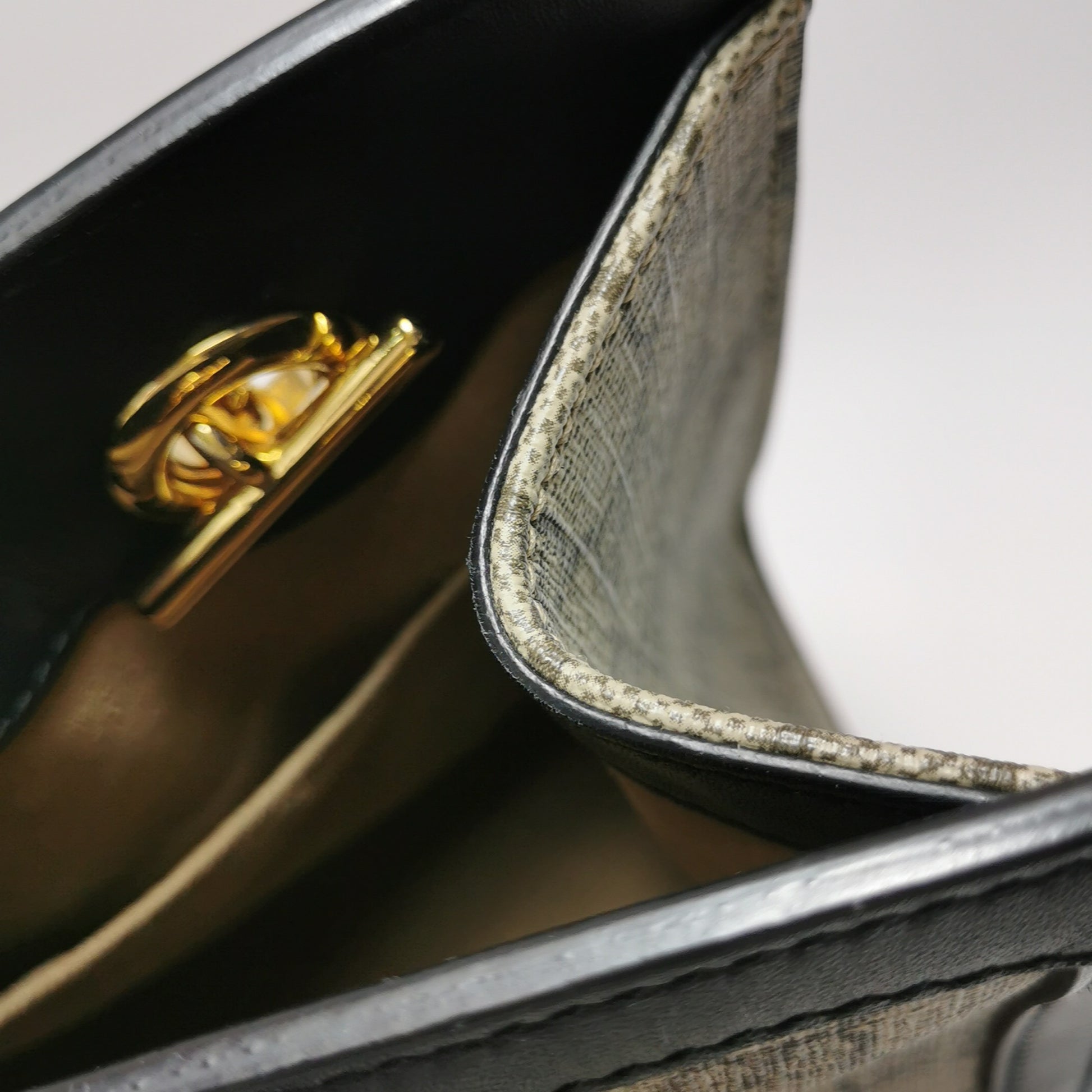 Gucci Padlock Small Supreme Monogram