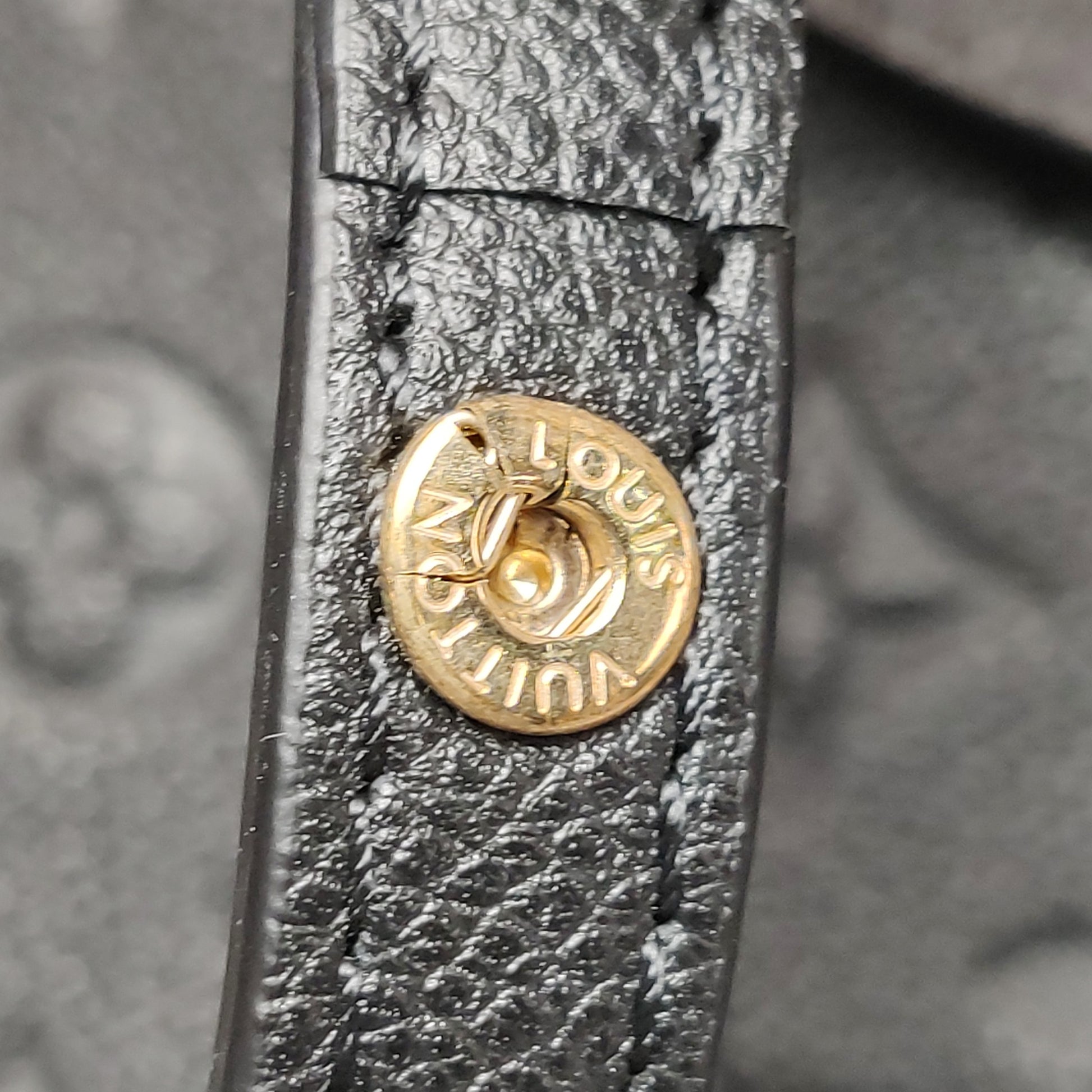 Louis Vuitton Neo Noe MM Empreinte