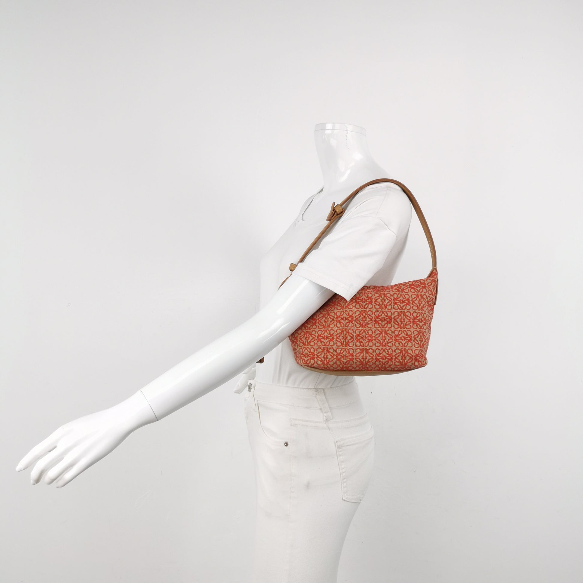 Loewe Cubi Anagram Small