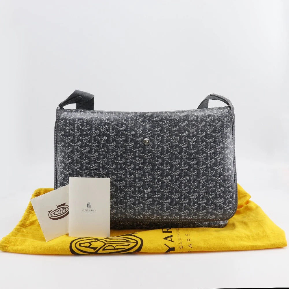 Goyard Capetien Messenger