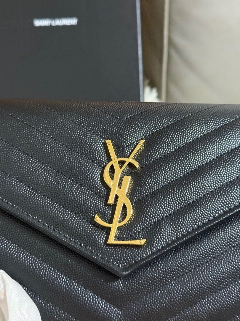 Saint Laurent	Wallet On Chain Large
