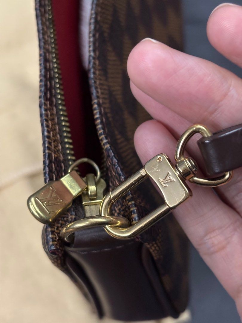 Louis Vuitton Navona Pochette Damier Ebene
