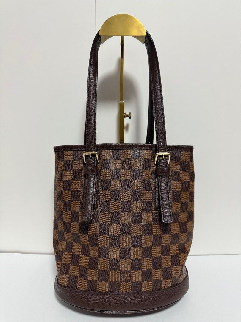 Louis Vuitton Bundle Marais Bucket + Mini Pochette