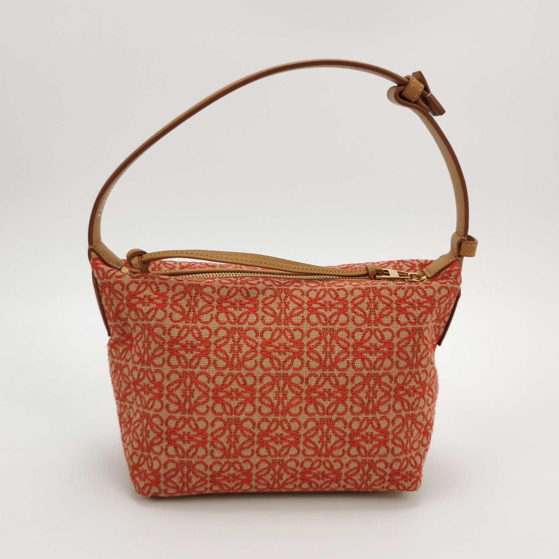Loewe Cubi Anagram Small