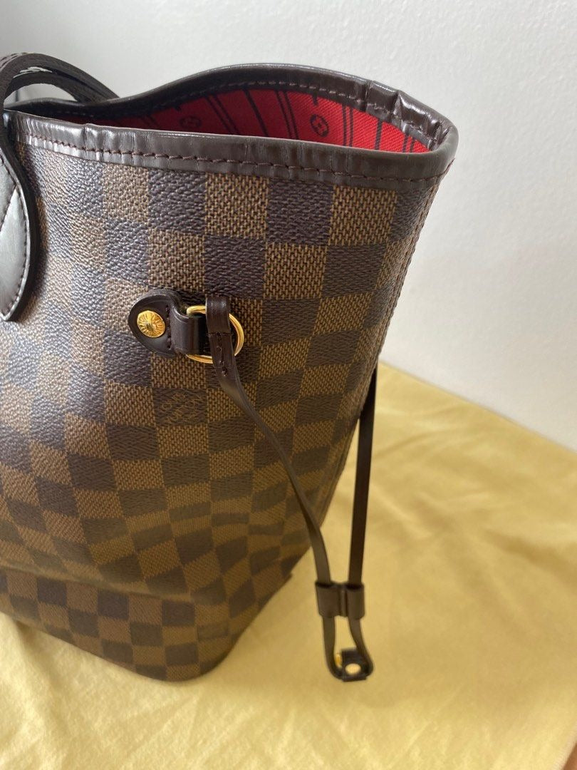Louis Vuitton	Neverfull MM Damier Ebene