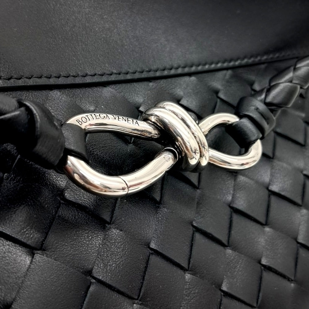 Bottega Veneta Andiamo Flat Messenger