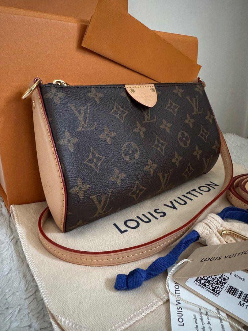 Louis Vuitton	Tirette Pochette Monogram