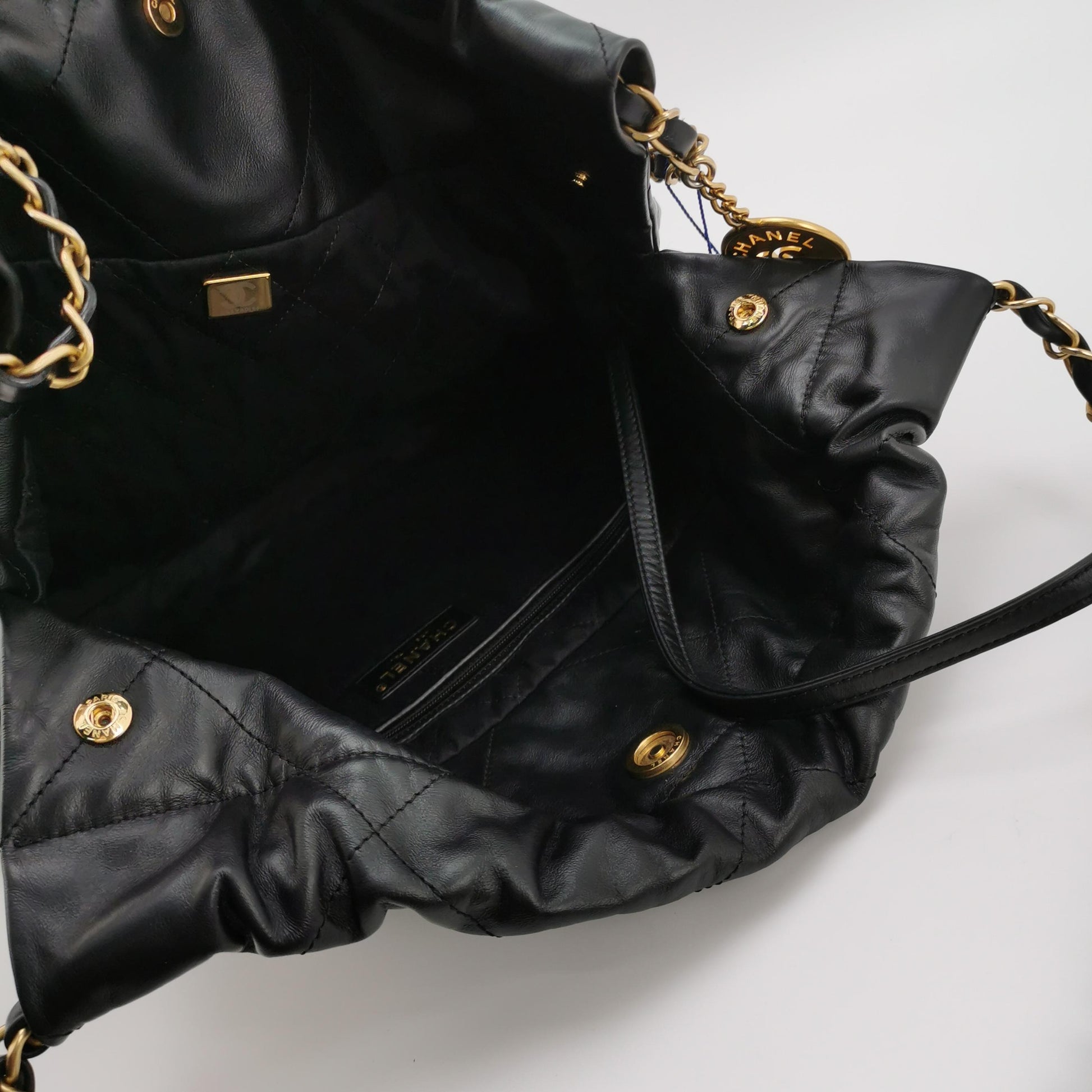 Chanel 22 Small