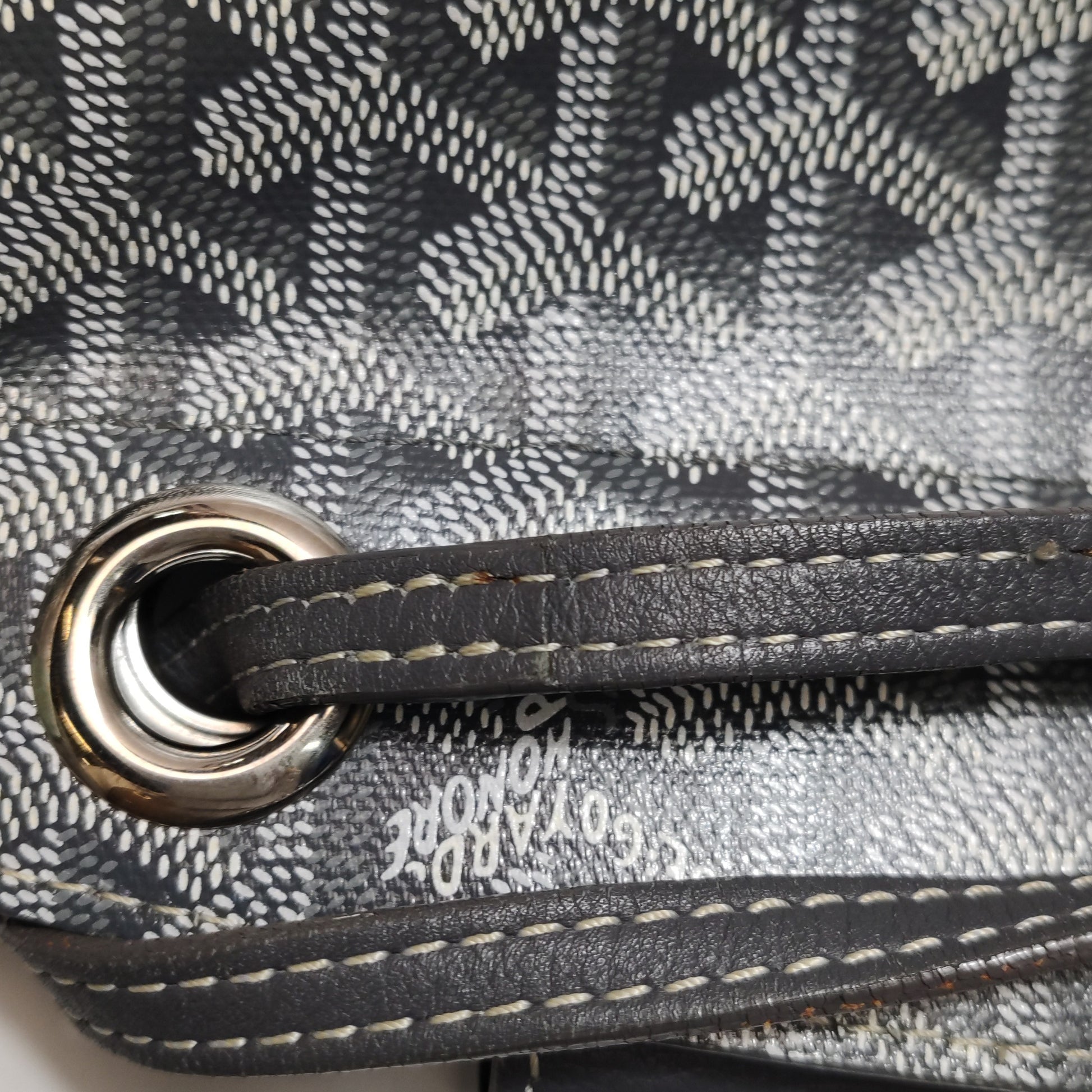 Goyard Rouette Souple Gray
