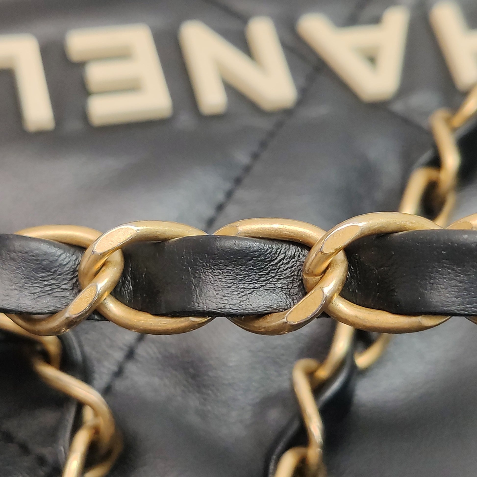 Chanel 22 Small