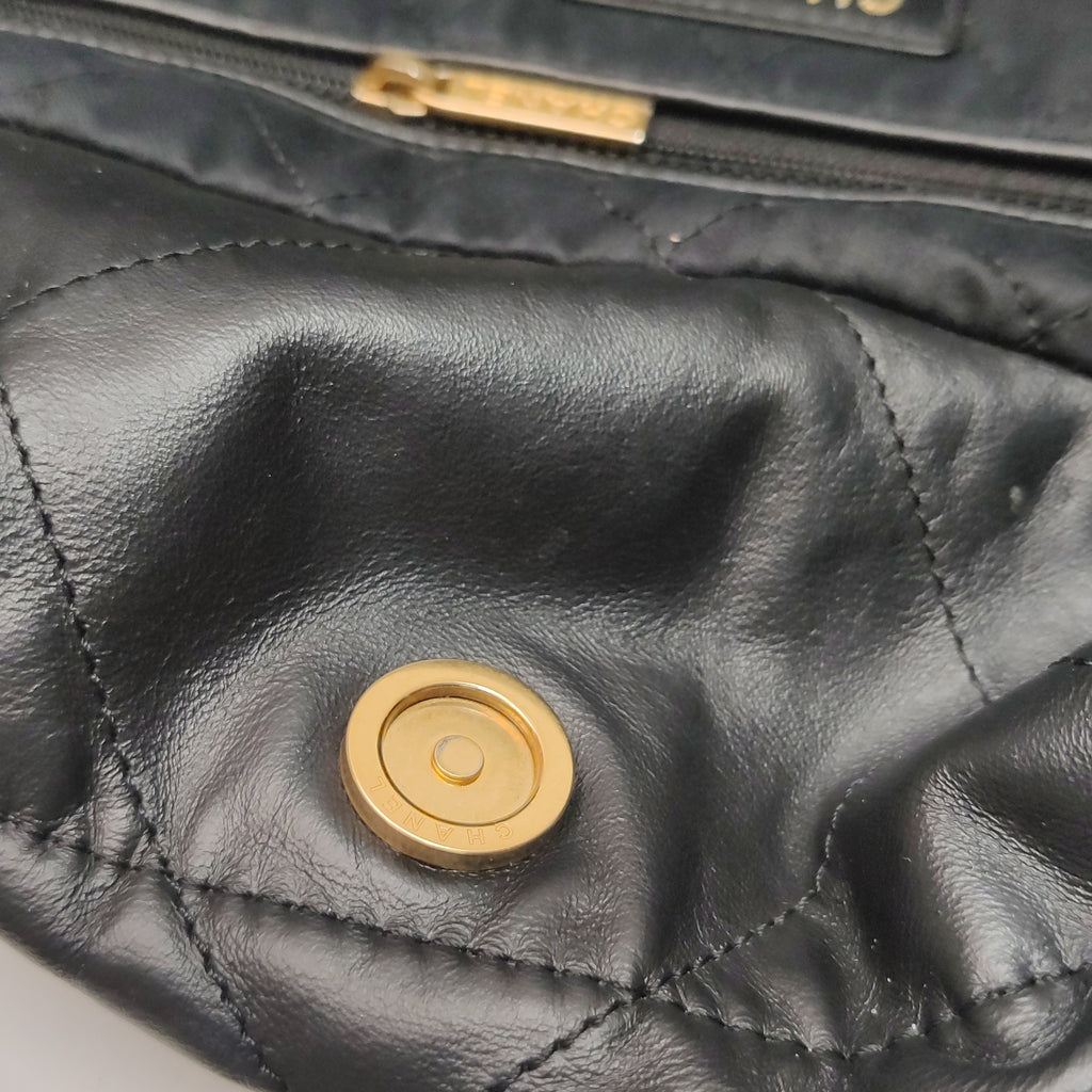 Chanel 22 Small