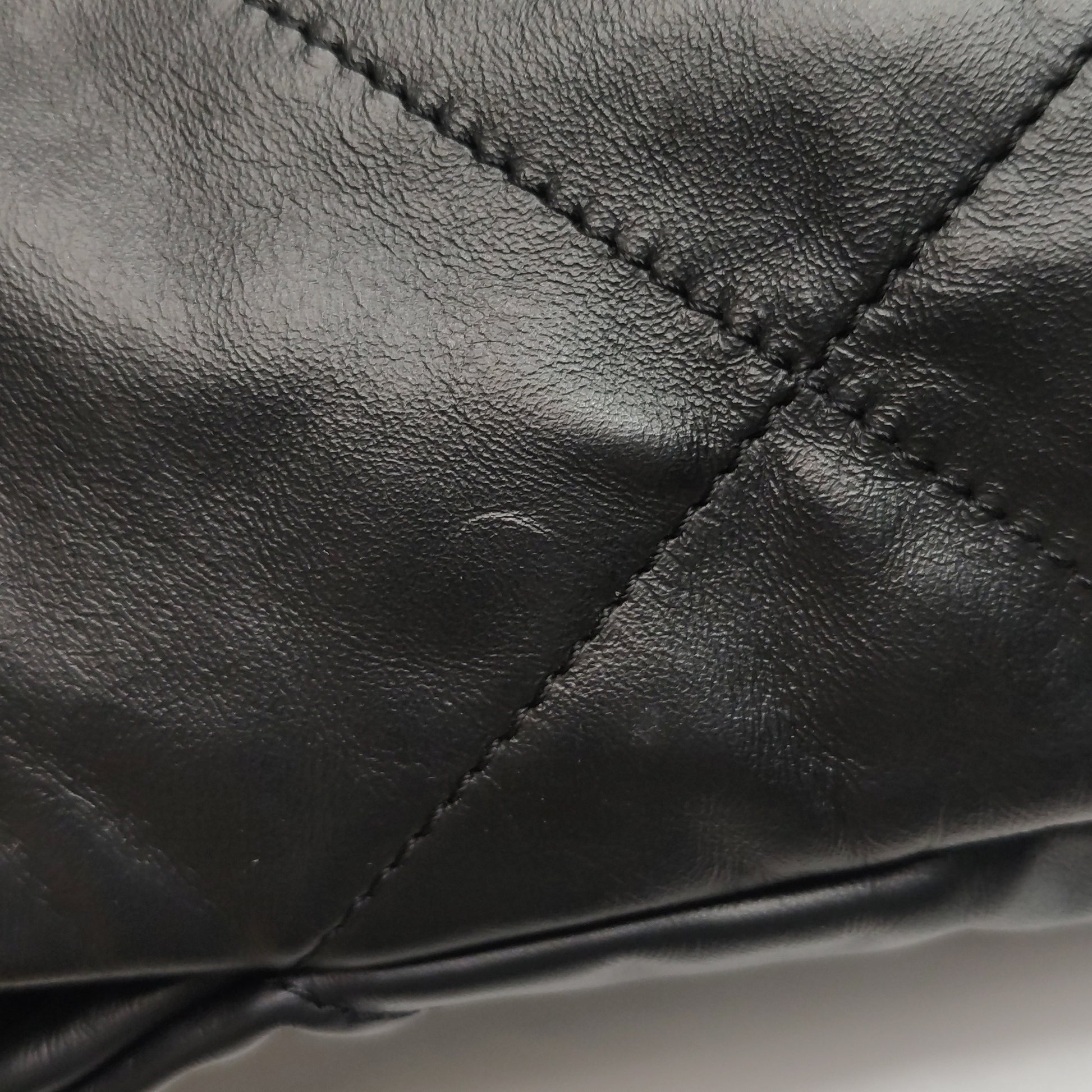 Chanel 22 Small