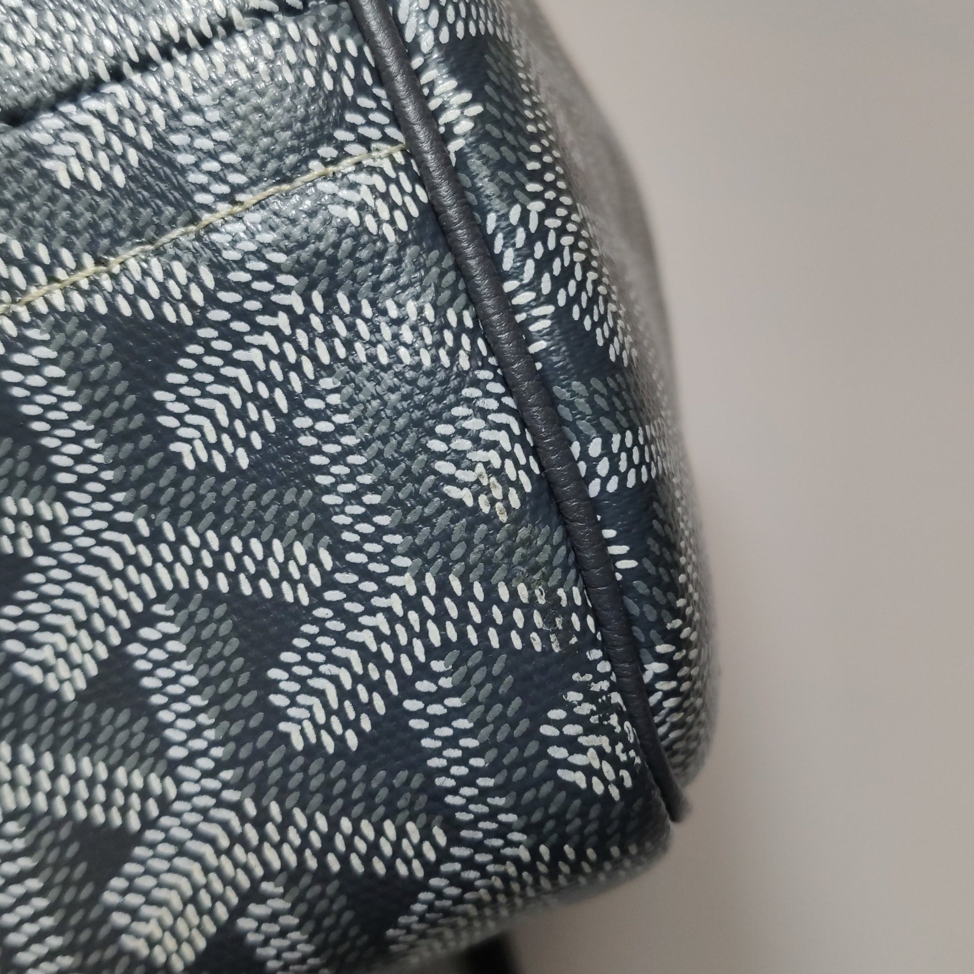 Goyard Rouette Souple Gray