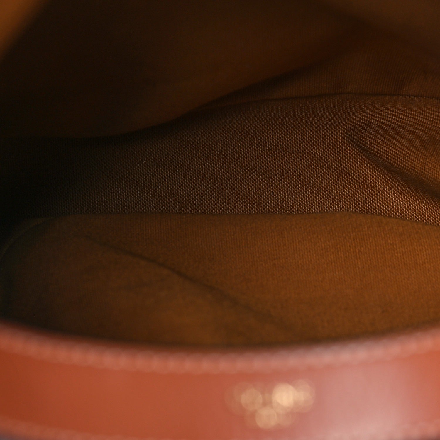 Celine Heloise Medium