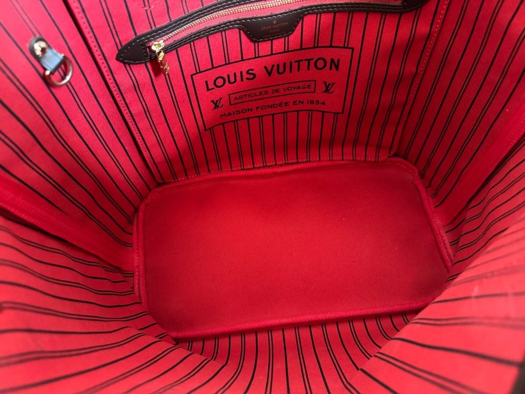Louis Vuitton	Neverfull MM Damier Ebene