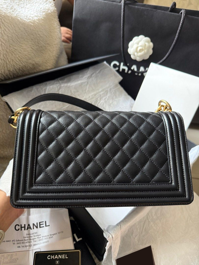 Chanel Boy Old Medium