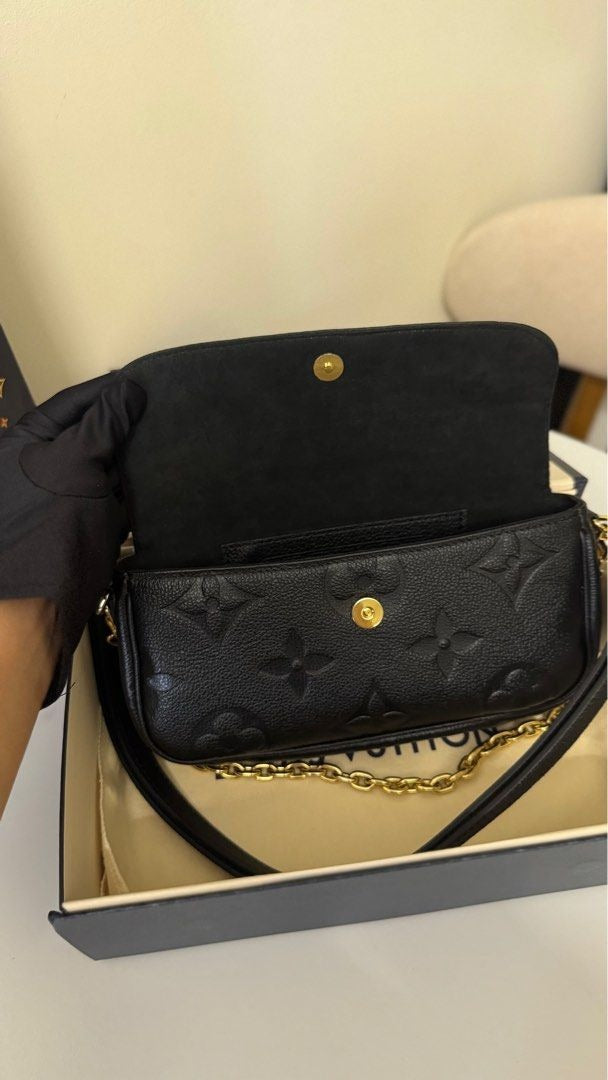 Louis Vuitton	Ivy Wallet on Chain Empreinte