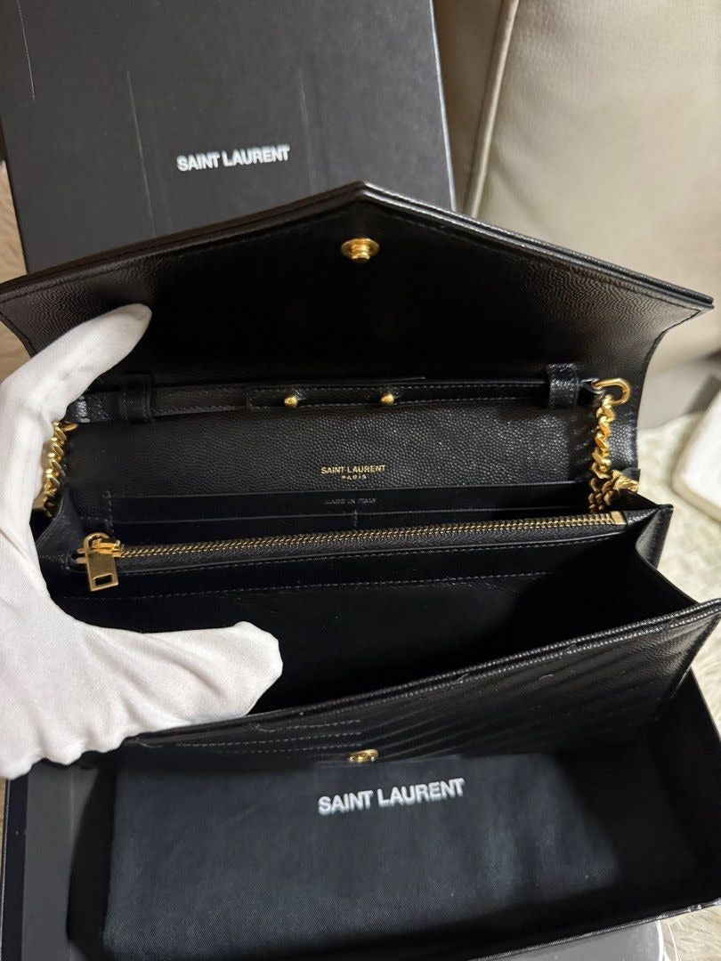 Saint Laurent	Wallet On Chain Large