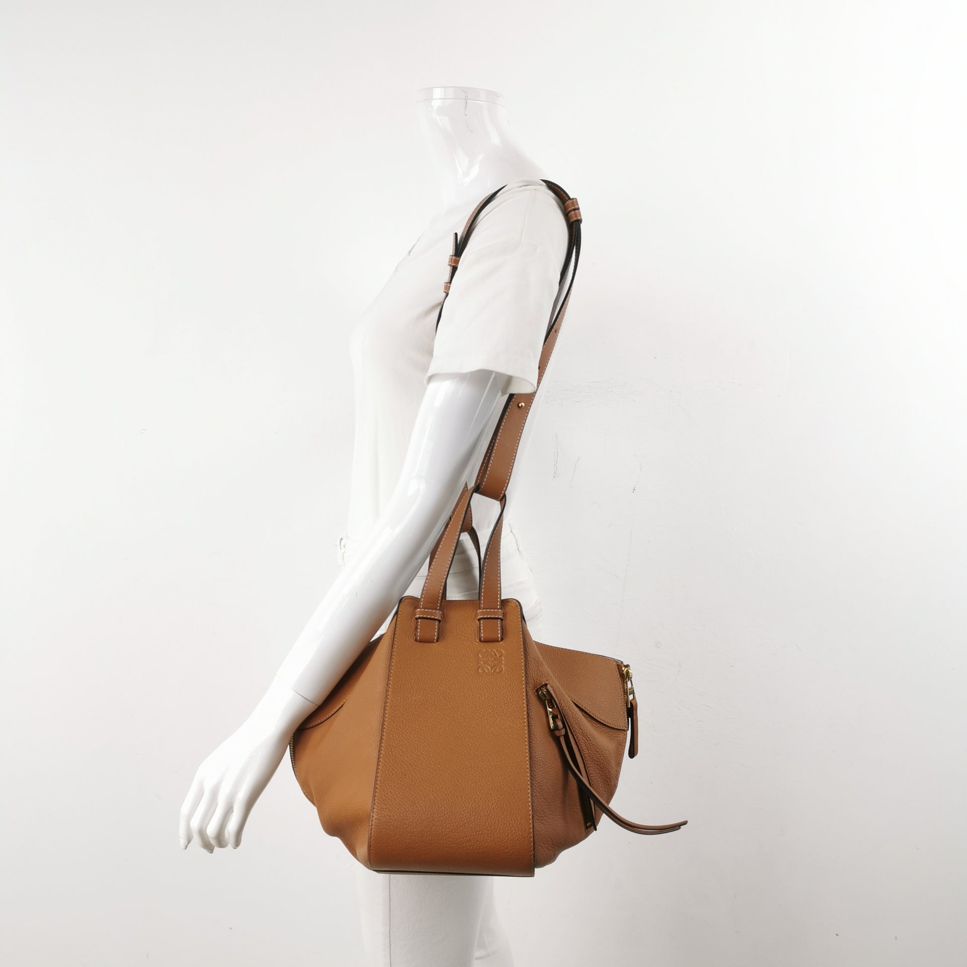 Loewe Hammock Small Grained