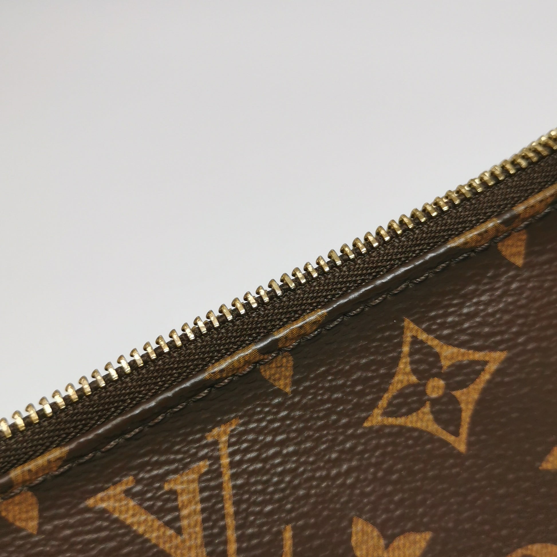 Louis Vuitton Pochette NM Monogram