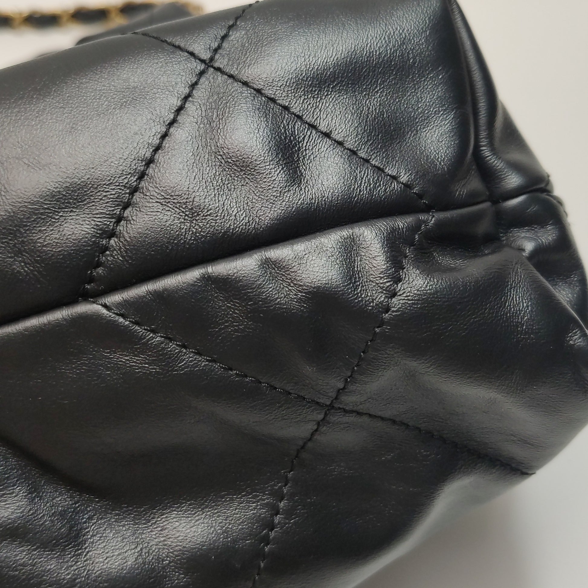 Chanel 22 Small