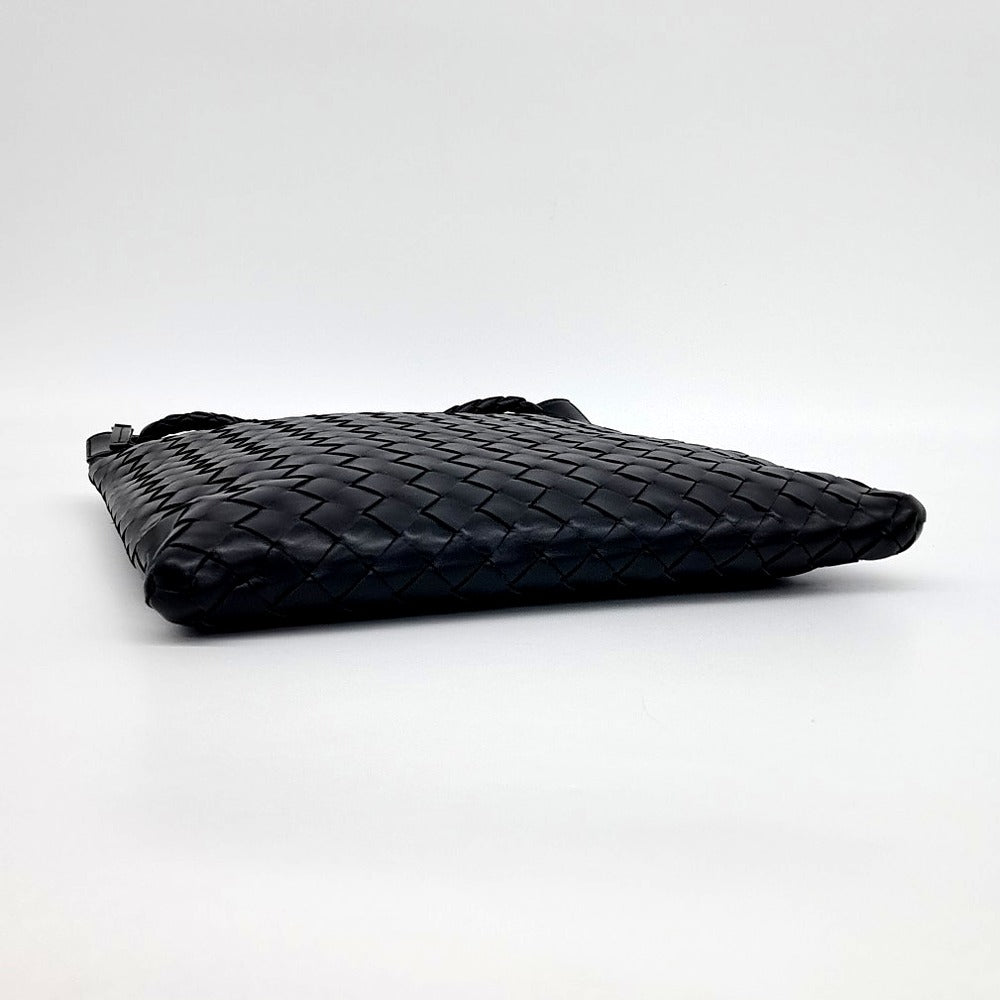 Bottega Veneta Andiamo Flat Messenger