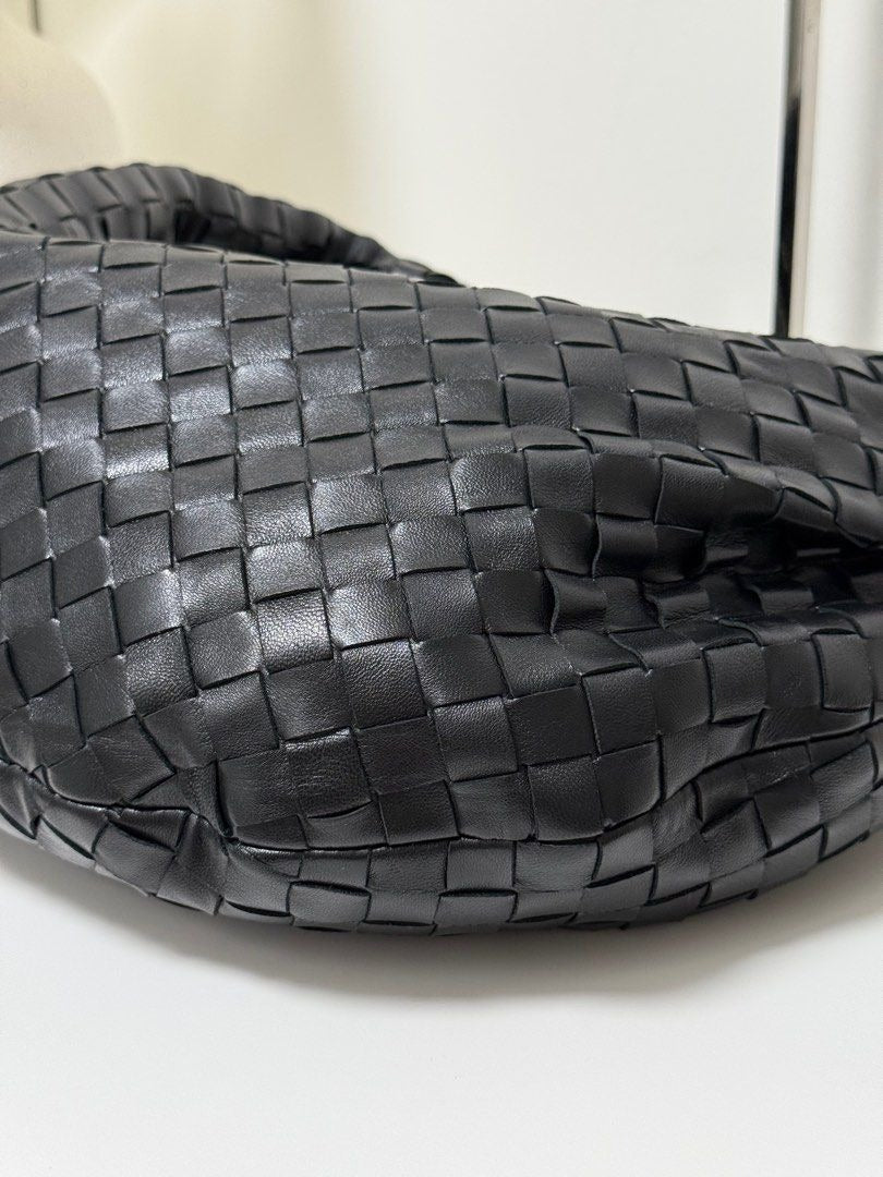 Bottega Veneta	Jodie Small