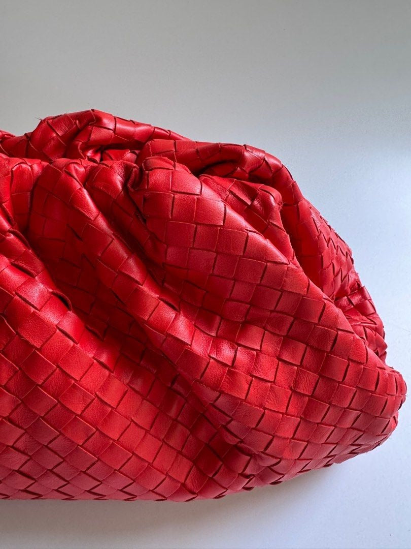 Bottega Veneta Intrecciato The Pouch Oversized