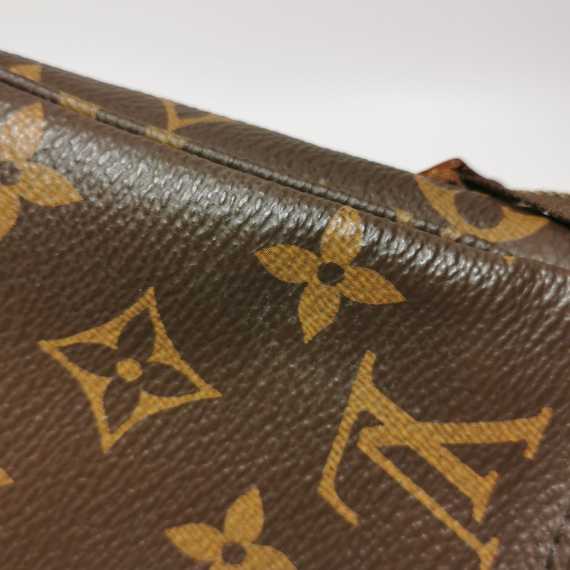 Louis Vuitton Pochette NM Monogram