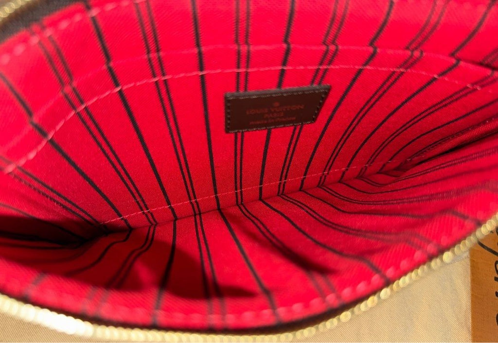Louis Vuitton	Neverfull MM Damier Ebene