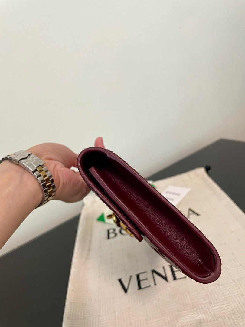 Bottega Veneta Andiamo Clutch