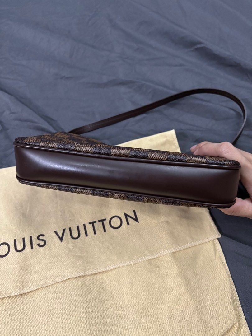 Louis Vuitton Navona Pochette Damier Ebene
