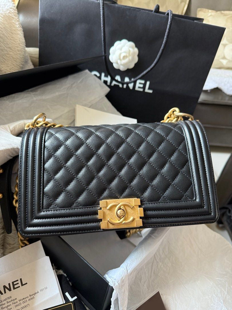 Chanel Boy Old Medium