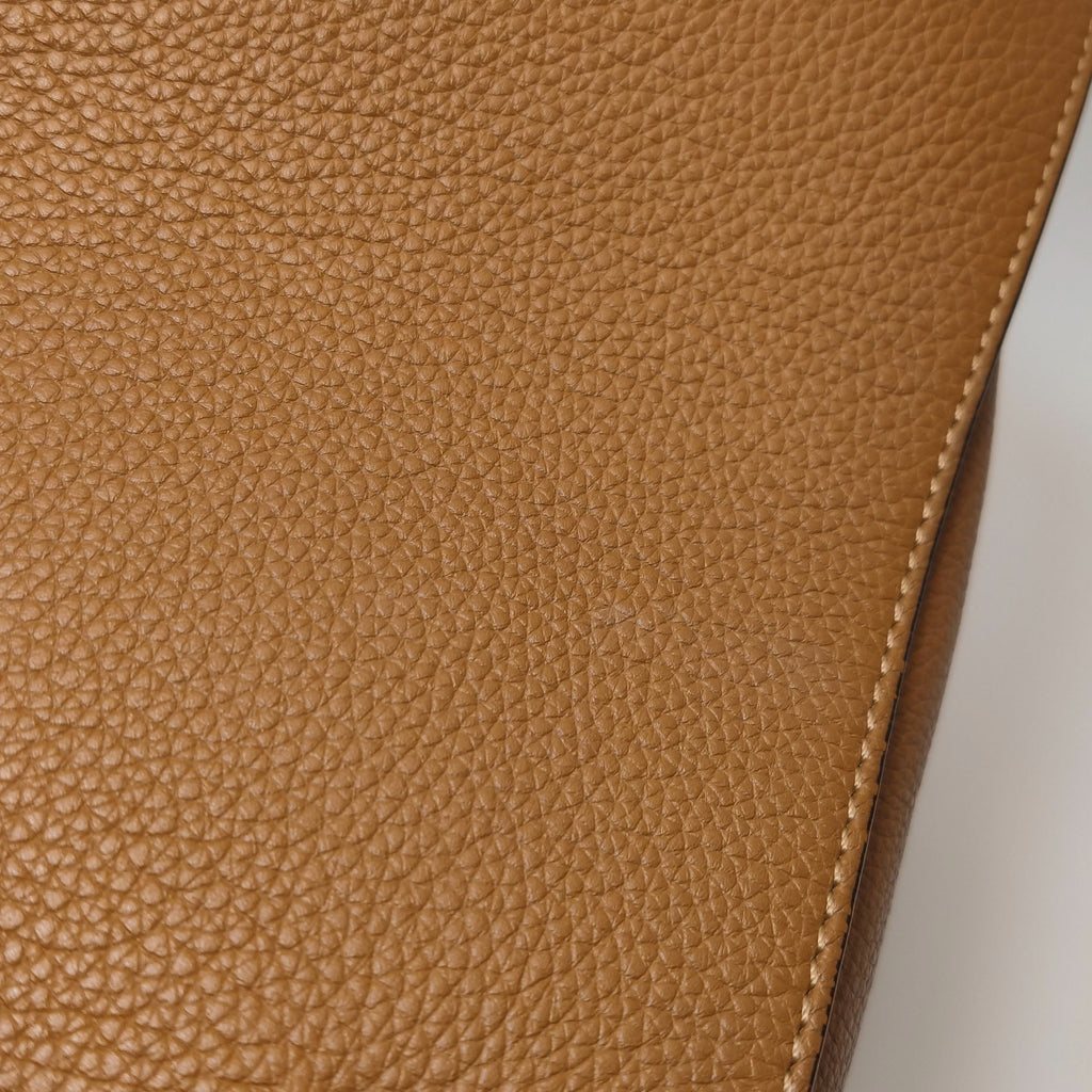 Loewe Hammock Small Grained