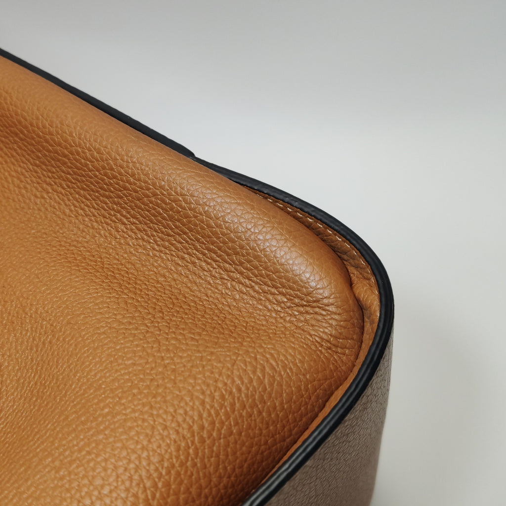 Loewe Hammock Small Grained