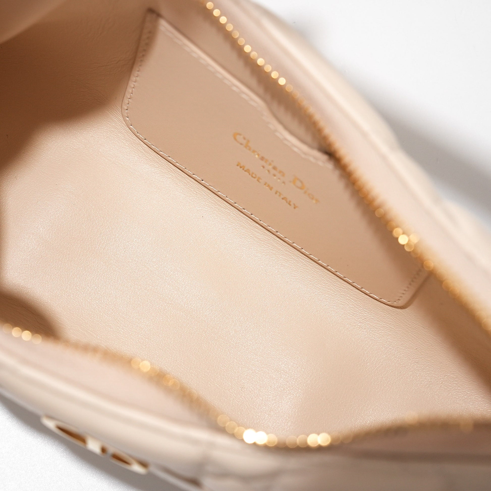Dior	Miss Caro Cigale