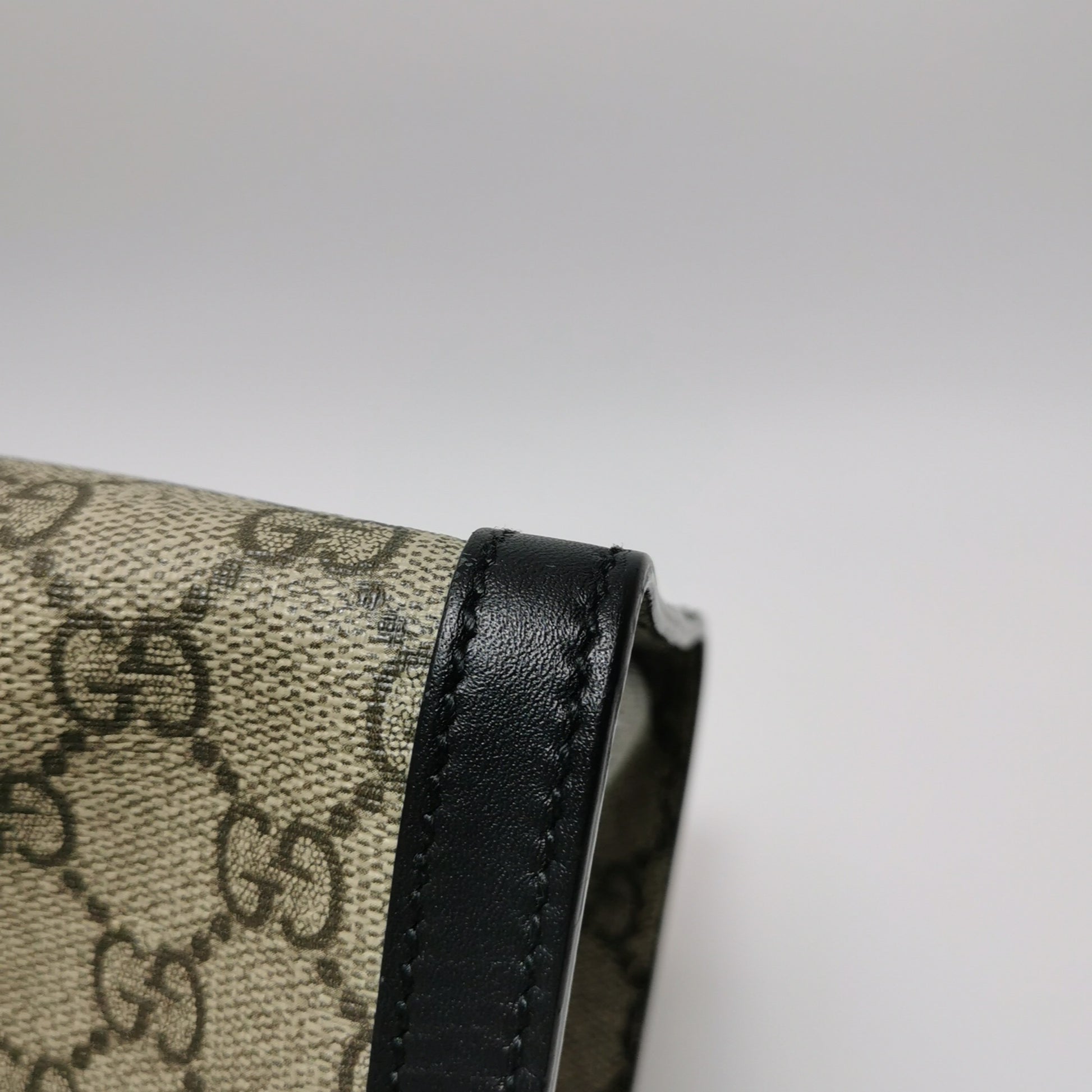 Gucci Padlock Small Supreme Monogram