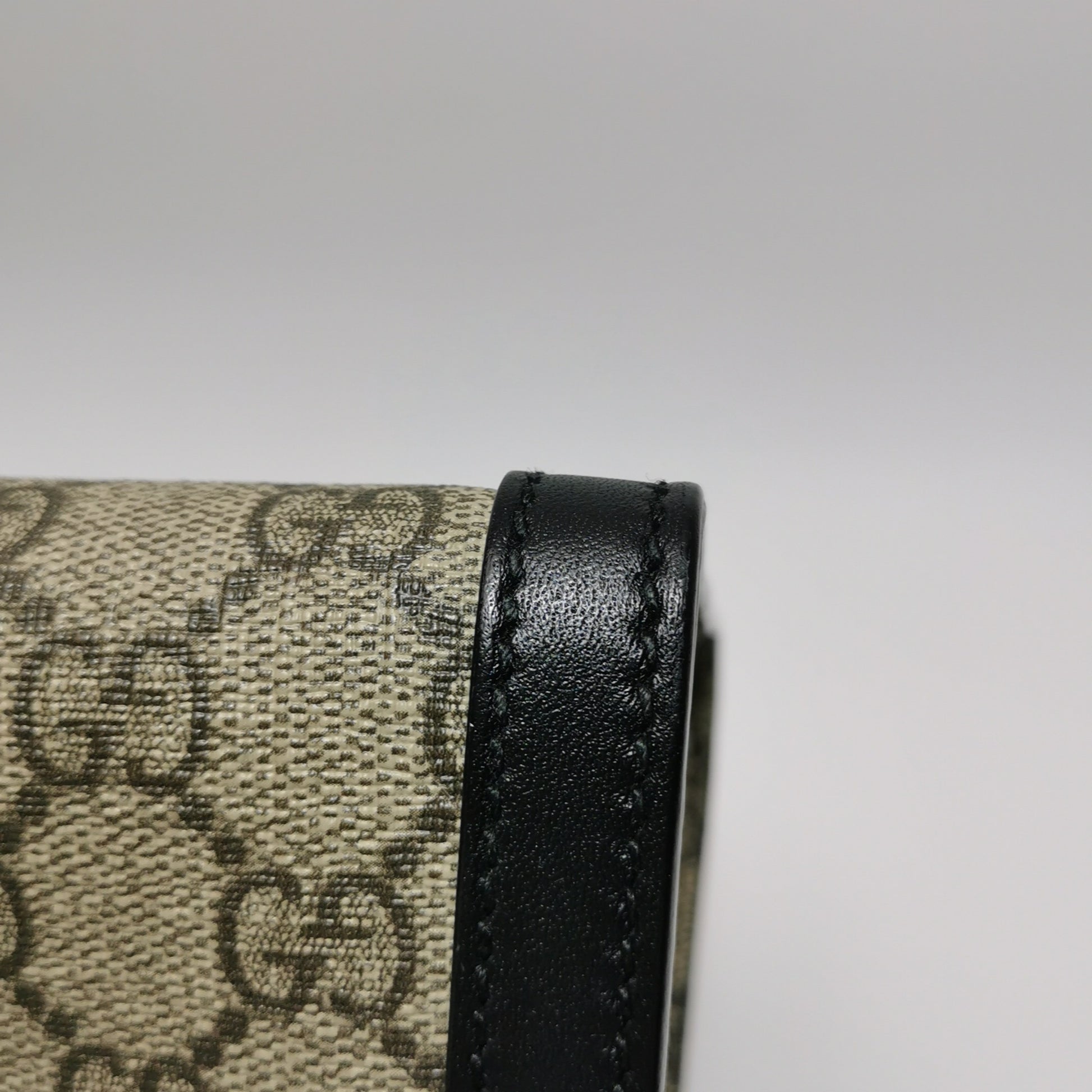 Gucci Padlock Small Supreme Monogram