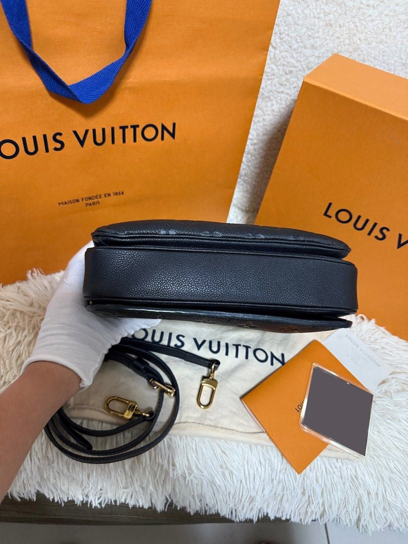 Louis Vuitton Pochette Metis Empreinte