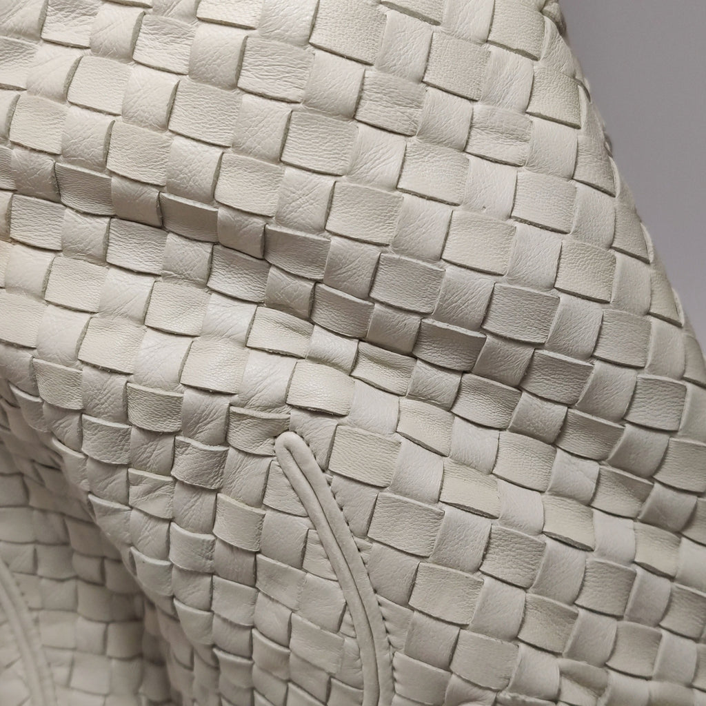 Bottega Veneta Intrecciato Ball Hobo