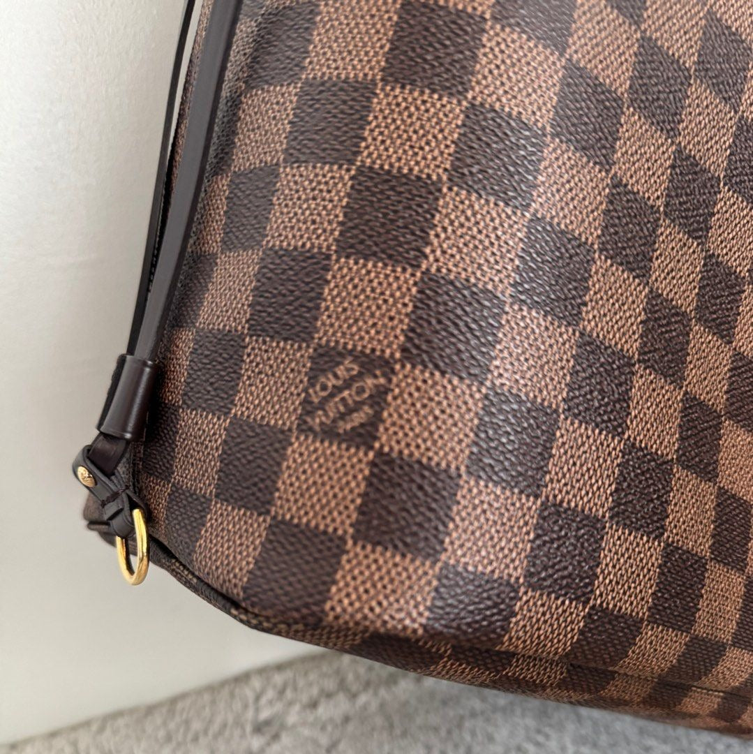 Louis Vuitton	Neverfull MM Damier Ebene