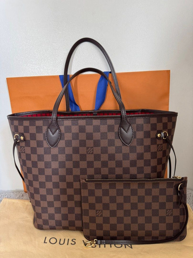 Louis Vuitton	Neverfull MM Damier Ebene