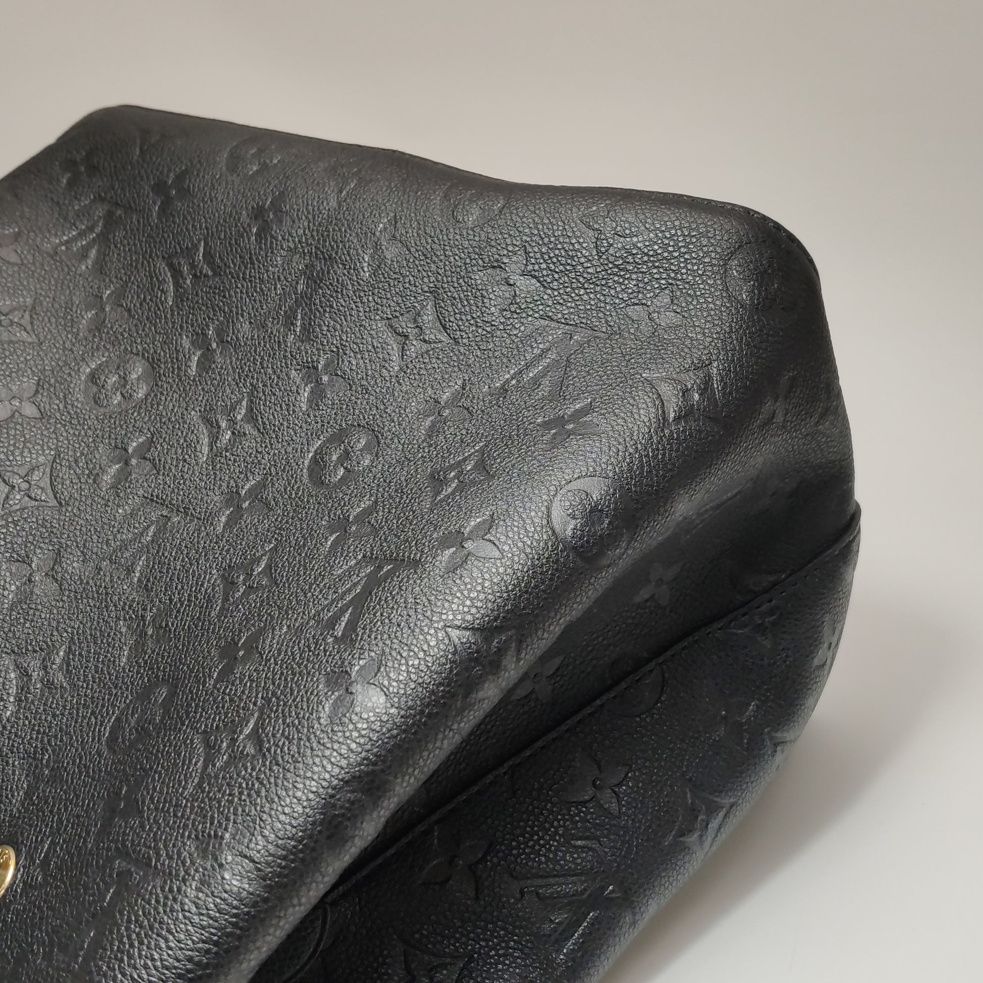 Louis Vuitton Neo Noe MM Empreinte