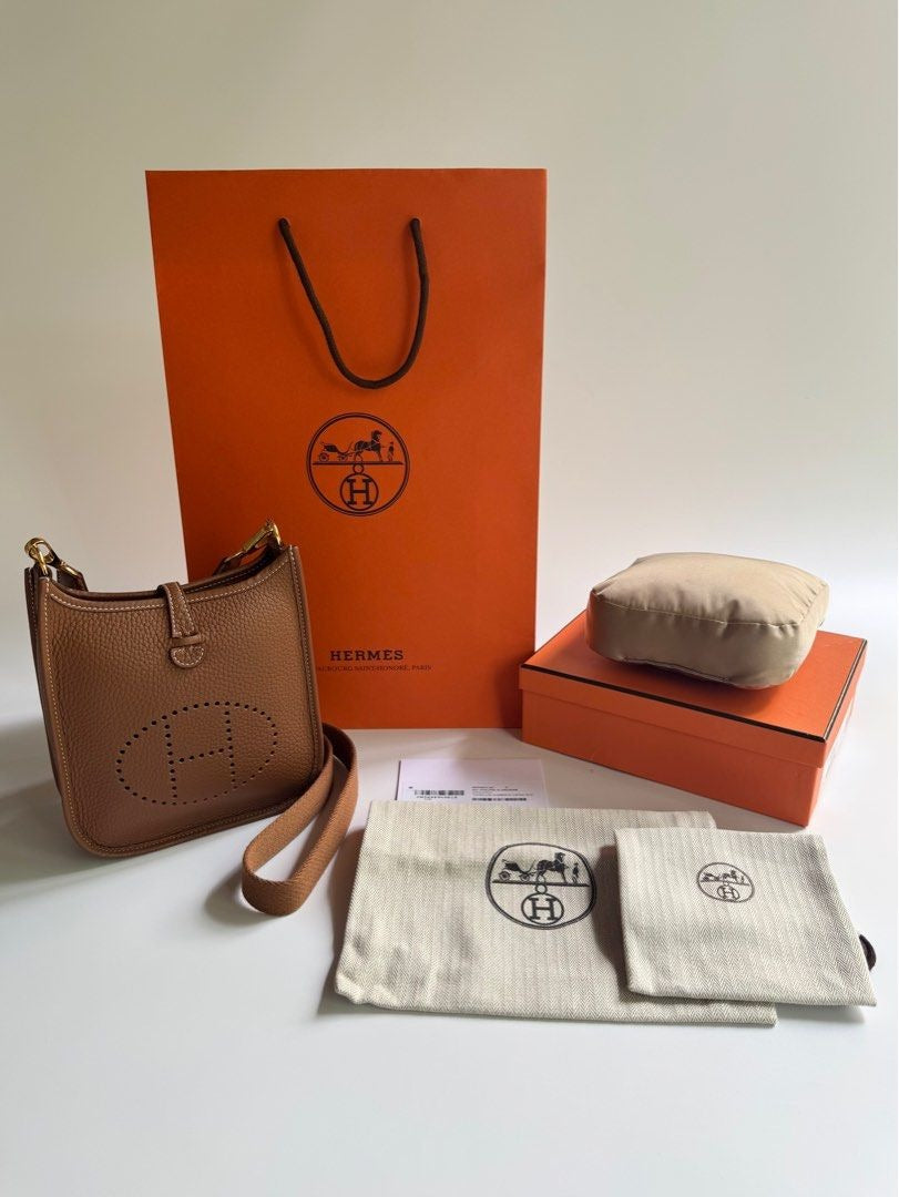 Hermès	Evelyne TPM