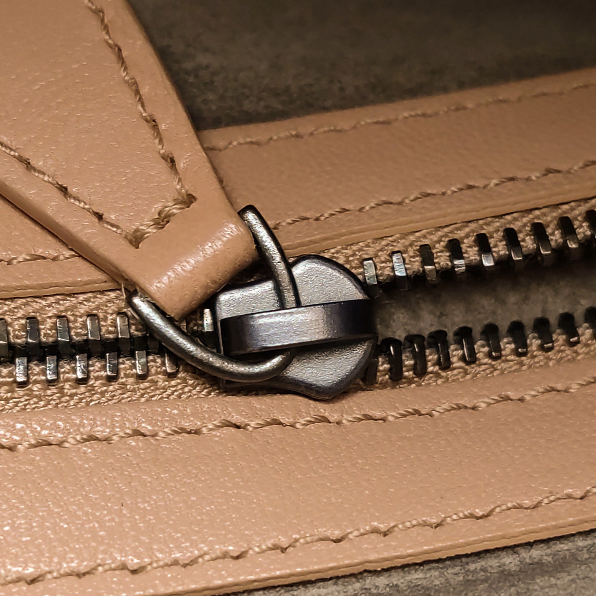 Bottega Veneta Belly Hobo Large