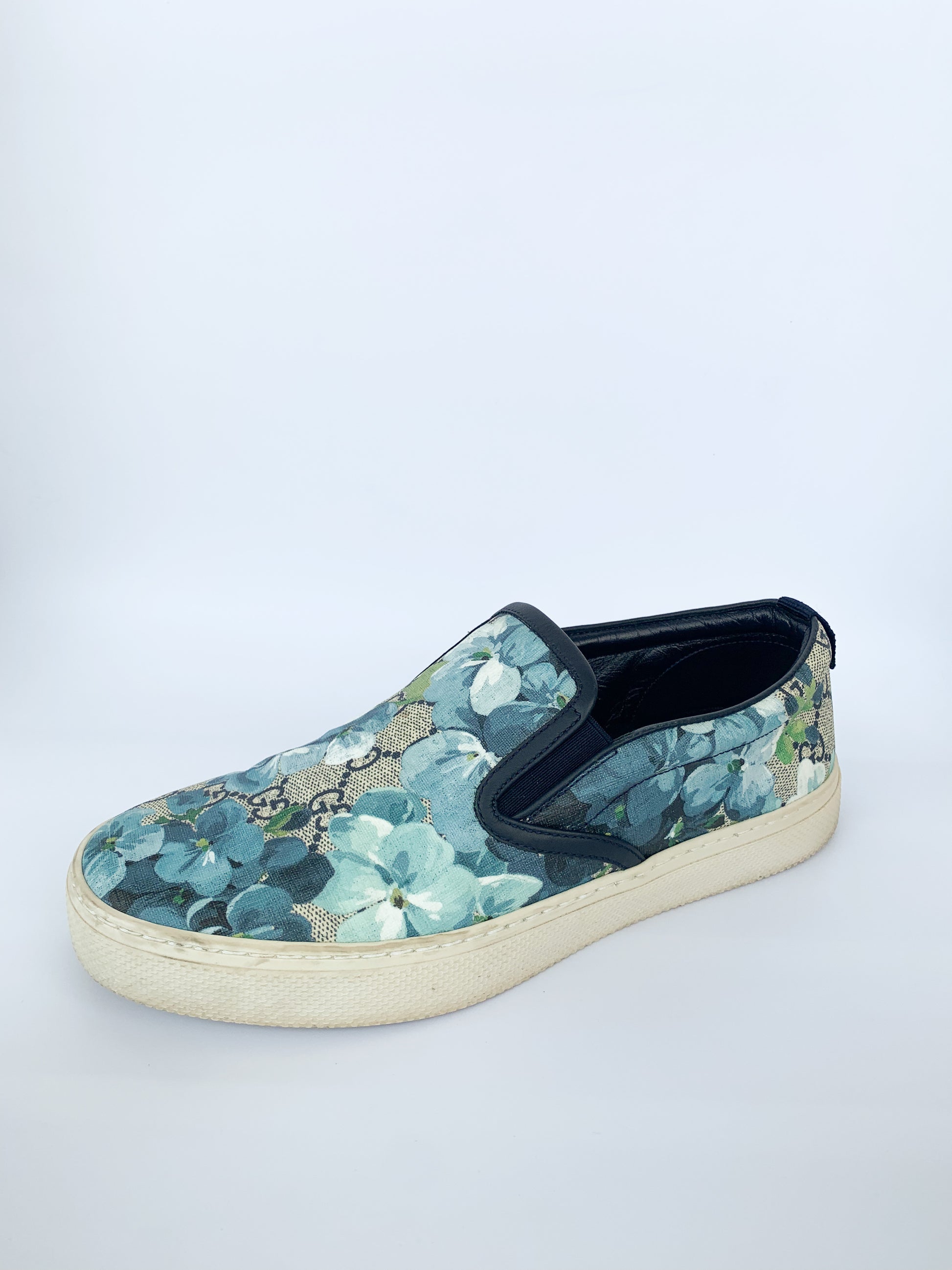 Gucci Supreme Slip Ons 39