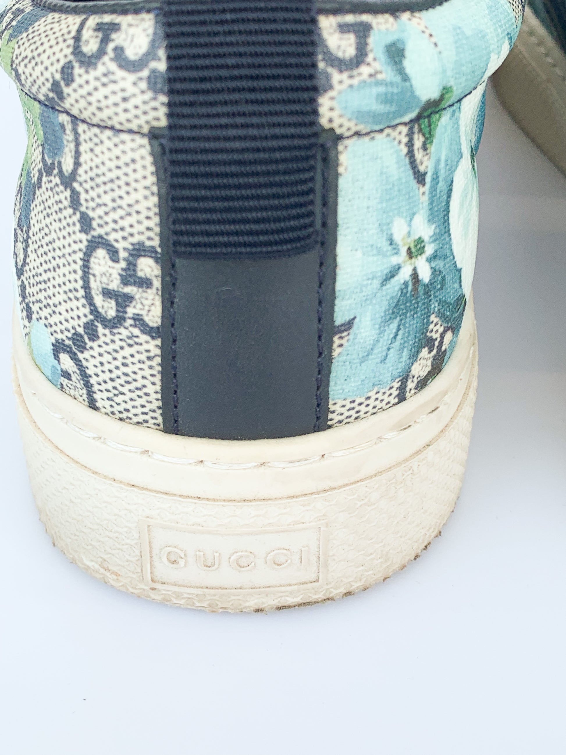 Gucci Supreme Slip Ons 39