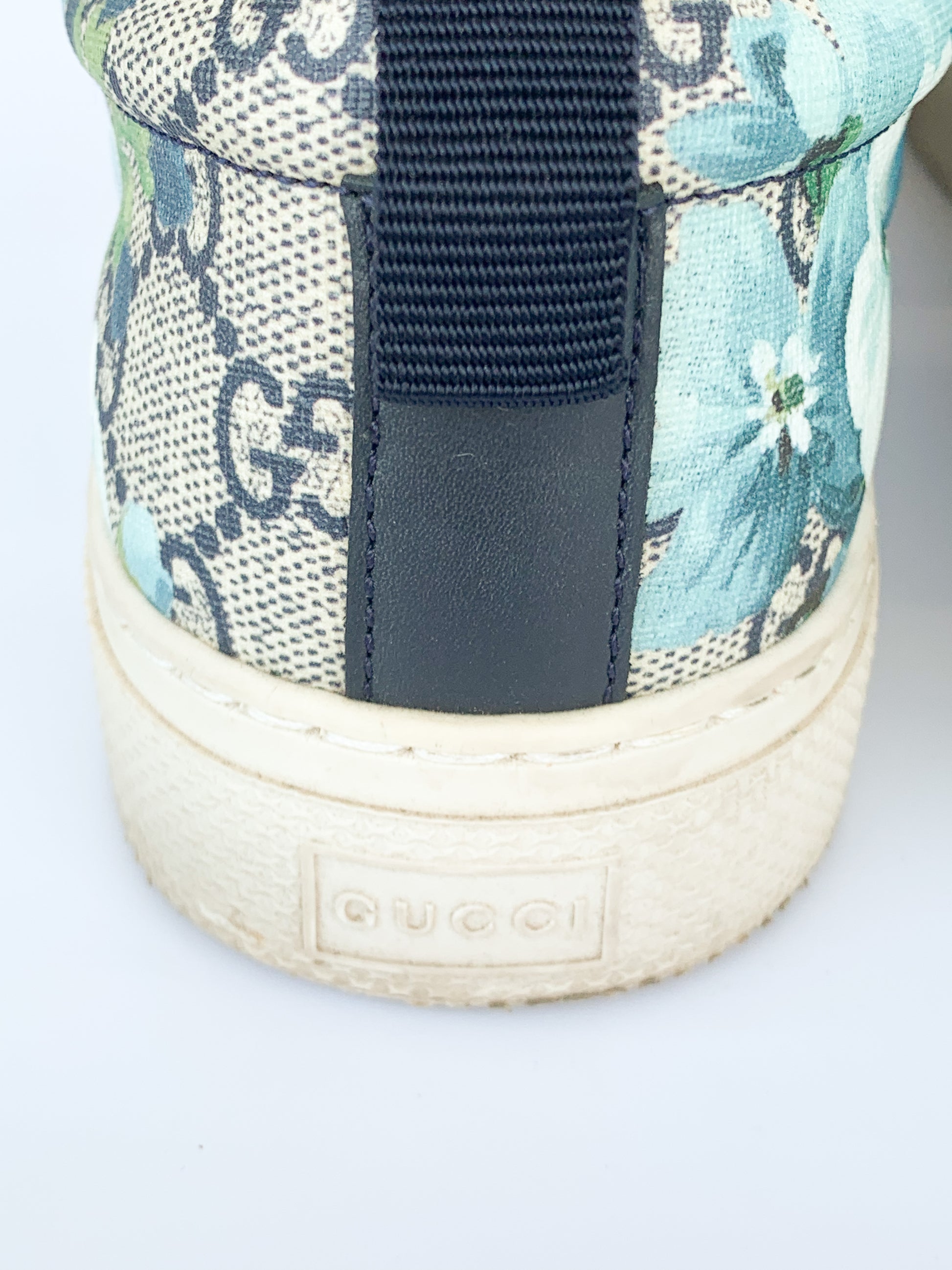 Gucci Supreme Slip Ons 39